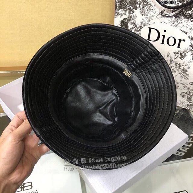 Dior女士帽子 迪奧燈芯絨雙面漁夫帽  mm1148